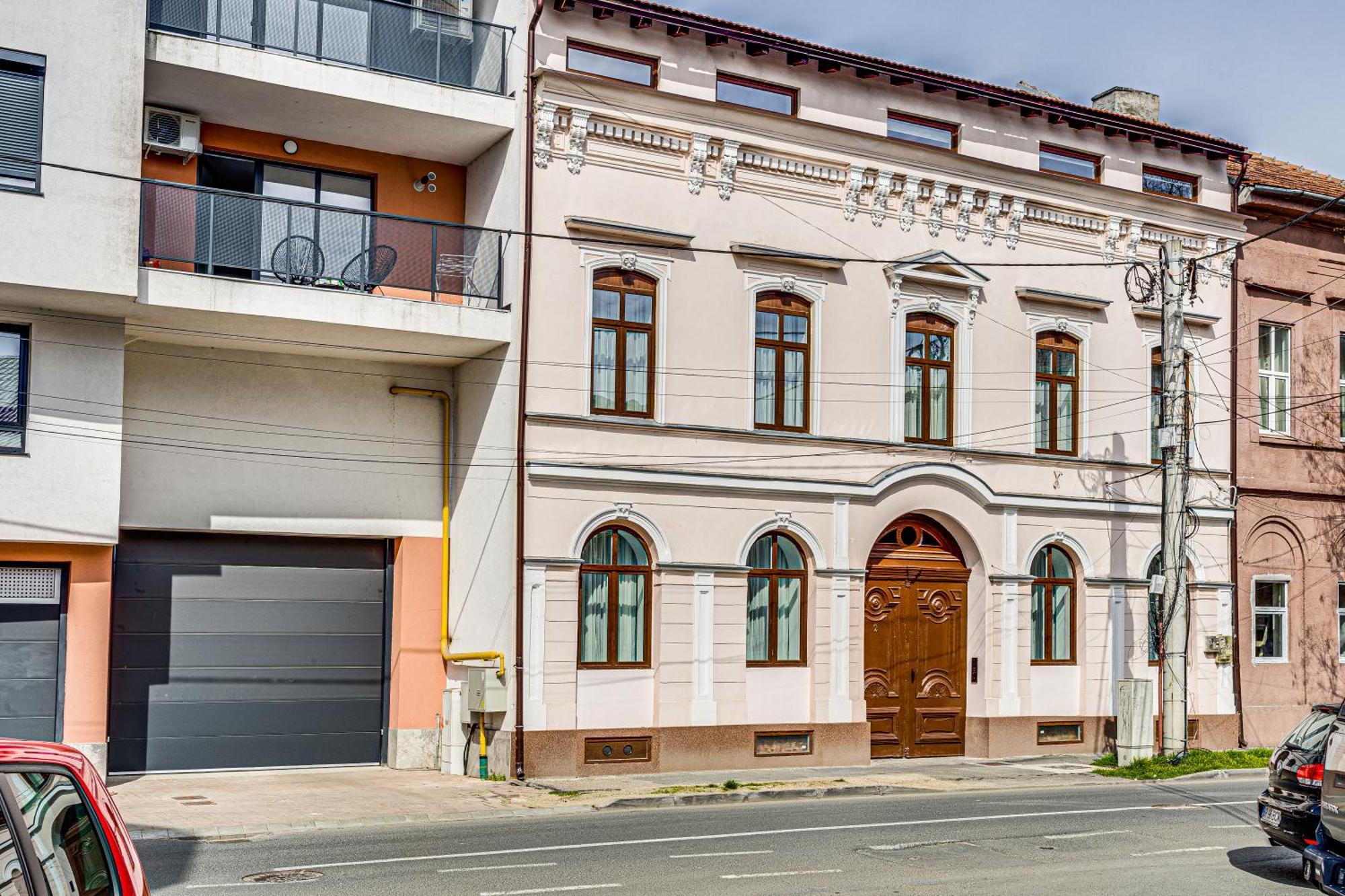 Ari Central Grand Apartments - Luxurious Stay Arad Exteriér fotografie